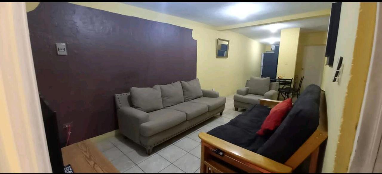 Casa Vicky Alojamiento Para Vacaciones Y Tramites Consulares Ciudad Juárez Buitenkant foto