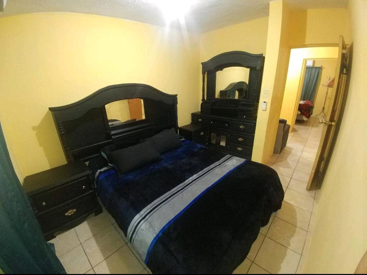 Casa Vicky Alojamiento Para Vacaciones Y Tramites Consulares Ciudad Juárez Buitenkant foto